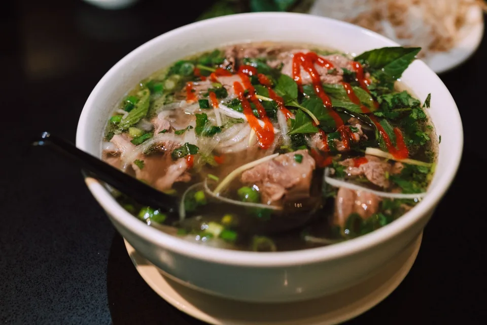 Đồ uống & món ăn kèm